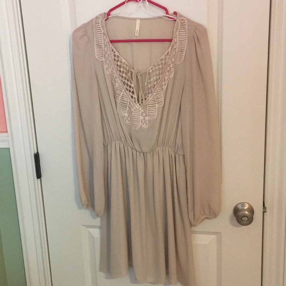 Long sleeve dress